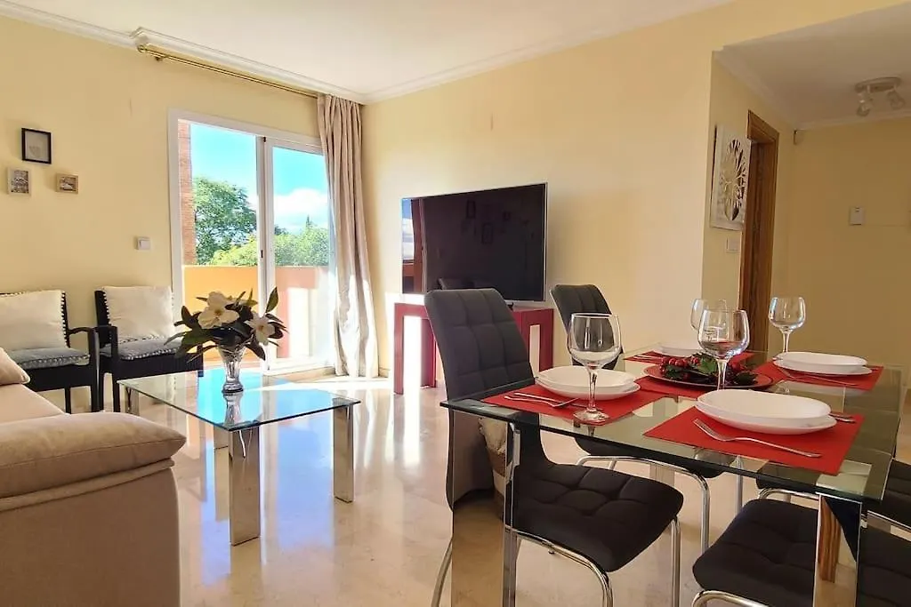Modern Apartment In Elviria, Golf, Fun & Beach Marbella