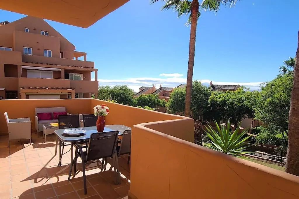 Modern Apartment In Elviria, Golf, Fun & Beach Marbella